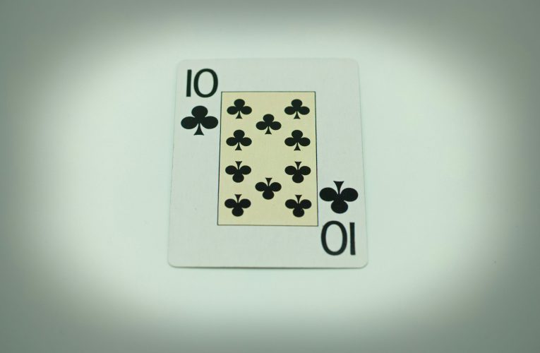 Les 10 Meilleurs Jeux Vidéo de Cartes Tactiques au Tour par Tour