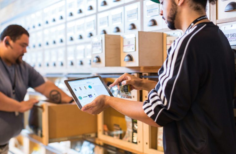 Les 7 Meilleurs Cadres d&rsquo;Amélioration du Taux de Rotation des Stocks pour les Commerçants