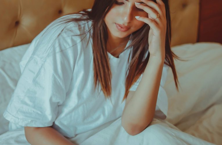 Les 8 Meilleurs Protocoles de Repos et de Récupération Quand Vous Vous Sentez Malade